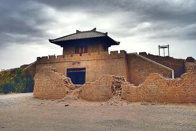 阳关属于哪个省，建设背景建筑特色